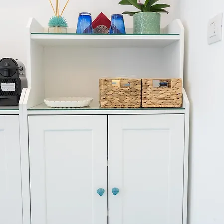 Aria - In Apartment *