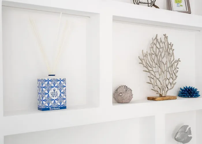 Aria - In Apartment *