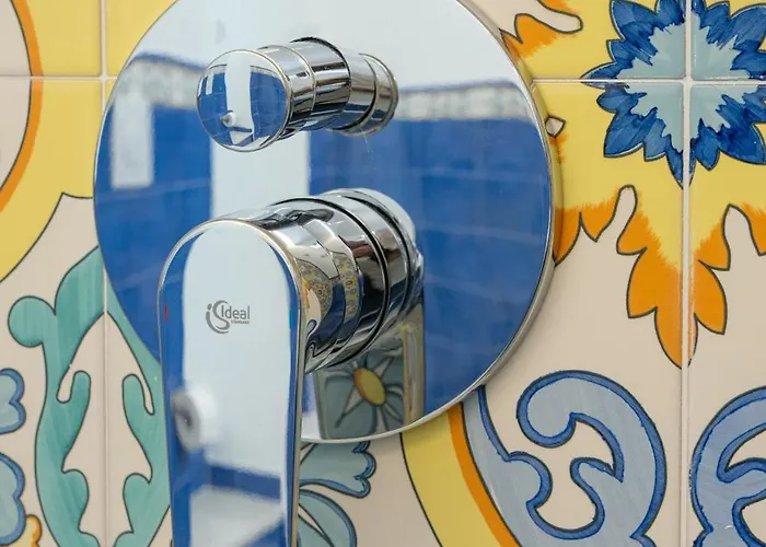 Apartment Aria - In *