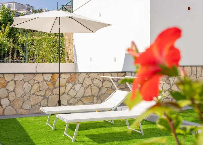 Apartment Aria - In *